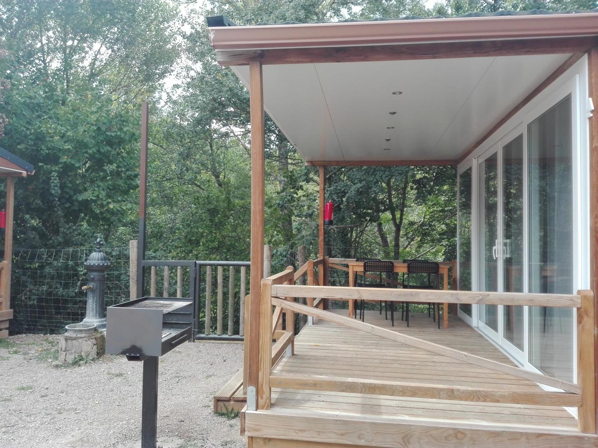 Camping L'Espelt La Pobla de Lillet Εξωτερικό φωτογραφία