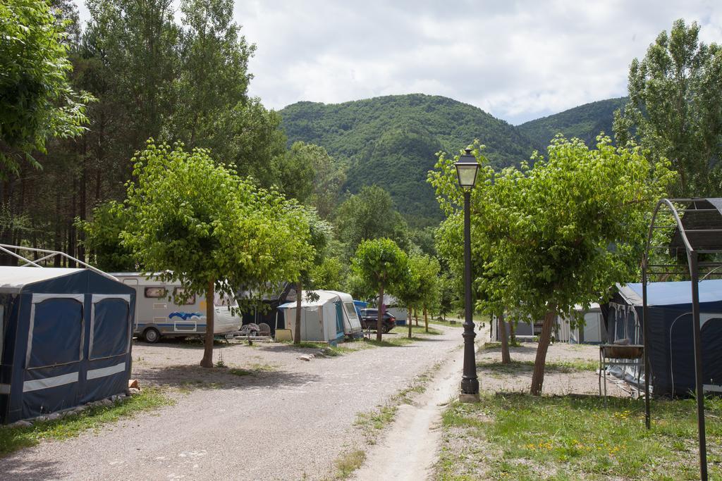 Camping L'Espelt La Pobla de Lillet Εξωτερικό φωτογραφία