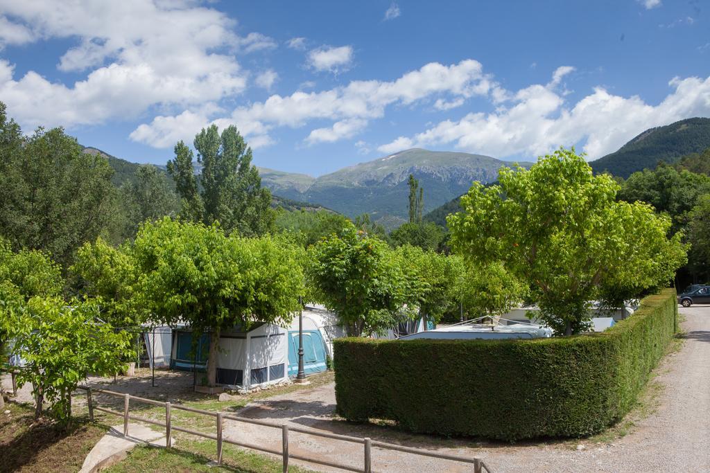 Camping L'Espelt La Pobla de Lillet Εξωτερικό φωτογραφία
