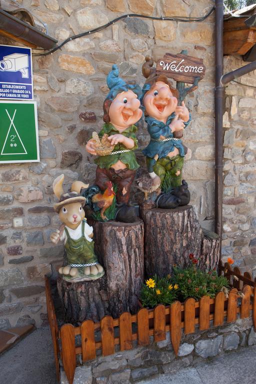 Camping L'Espelt La Pobla de Lillet Εξωτερικό φωτογραφία