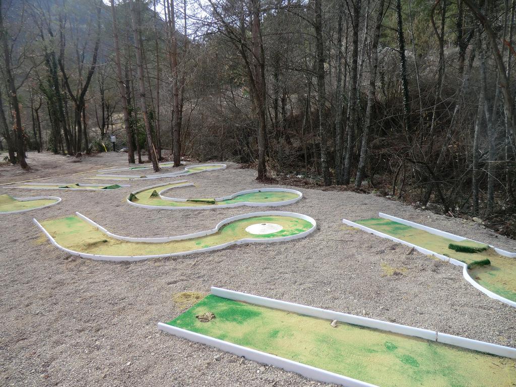 Camping L'Espelt La Pobla de Lillet Εξωτερικό φωτογραφία